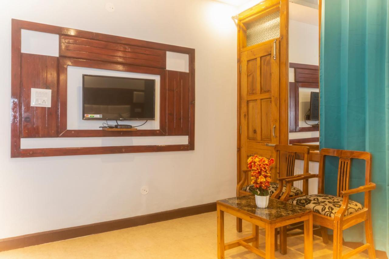 Bed and Breakfast Golden Oak Shimla Exterior foto